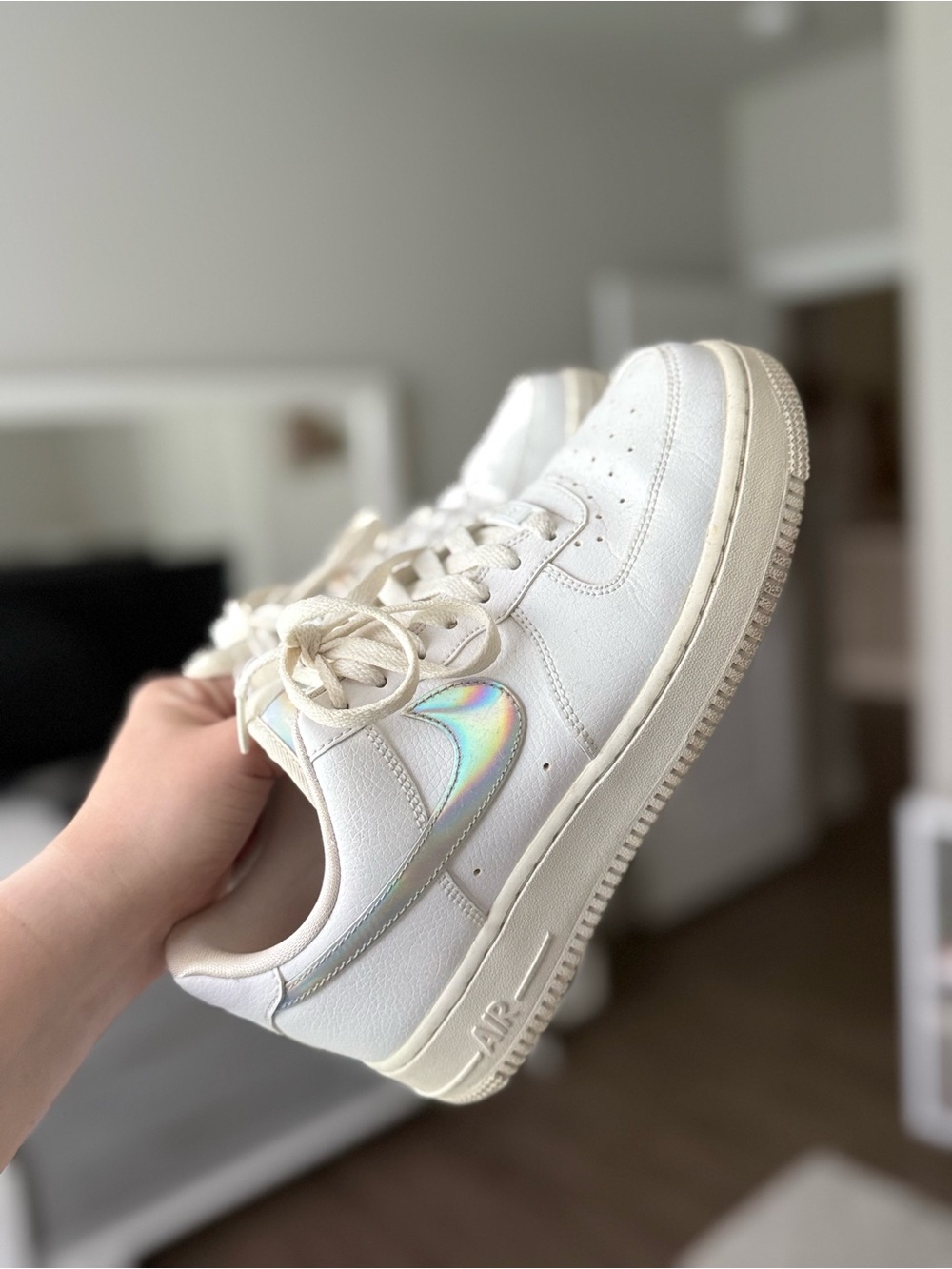 Nike Holographic Women’s Air Force 1